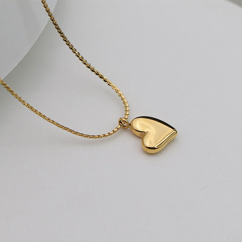 Heart Shape Pattern Simple Style Heart Shape Titanium Steel Plating Pendant Necklace 1 Piece