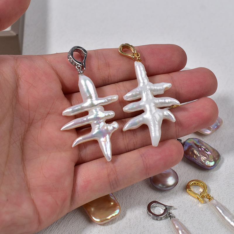 8g Weight Pendant Jewelry Making Type 14-20mm Jewelry Making Size DIY Jewelry Accessories Classification 1 Piece Quantity 925 Sterling Silver, Freshwater Pearl Material Irregular Pattern Simple Style Style Natural Fresh Water Loose Pearl Necklace Bracelet DIY Semi-Finished Products Baroque Pearl Universal Buckle Pendant Wholesale 1