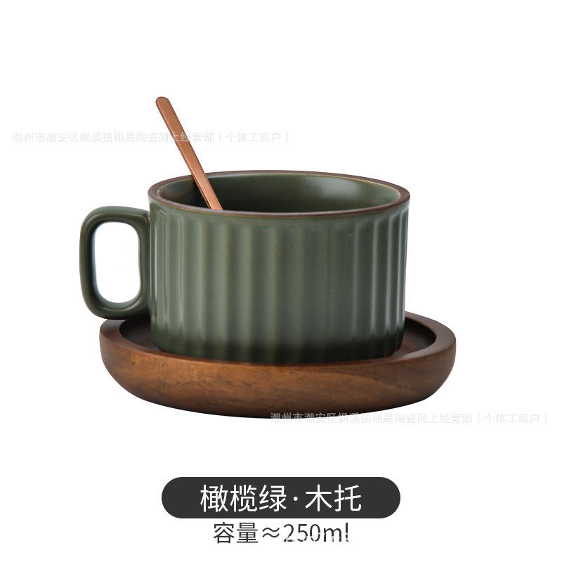 Tazas de café vintage japonesas tazas de cerámica con café de cola flor tazas de café platos set cafetería tazas al por mayor