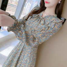 2024新款法式荷叶边碎花淑女连衣裙女秋季新款收腰气质系带打底长