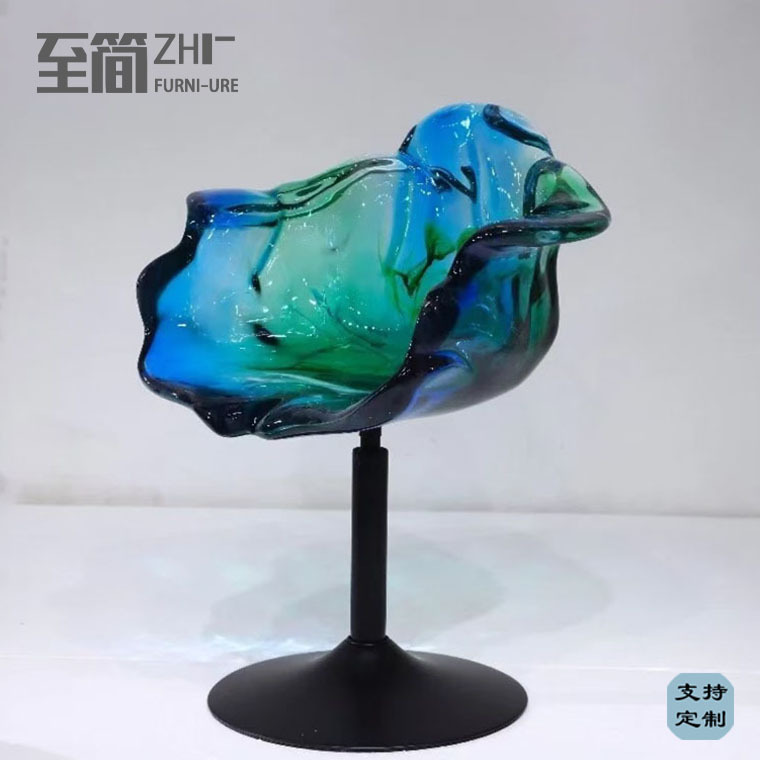 Designer Leisure Chair Modern Niche Dining Chair Rotatable Living Room Bar Transparent Resin Petal Bar Chair Gradient