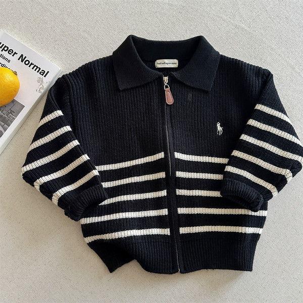 Sweater for boys