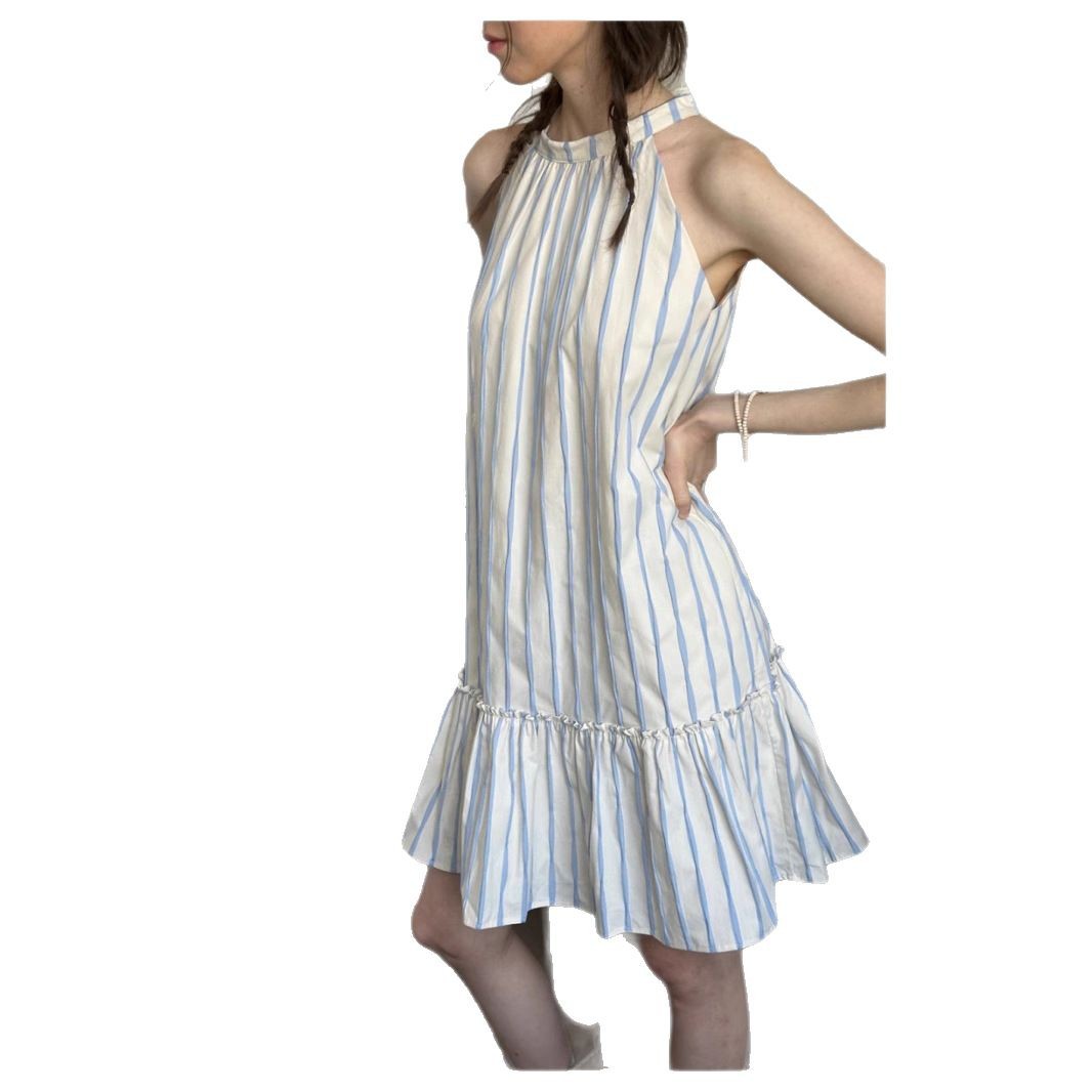 Misty early summer morning’ retro halter neck bow tie hem ruffled…