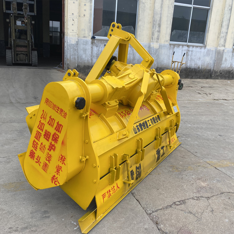 双边传动路拌机 牵引式冷再生拌合机 雷创重工1800型拌和机