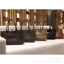 真皮女包编织斜挎单肩包一件代发托特包2022新款手提包