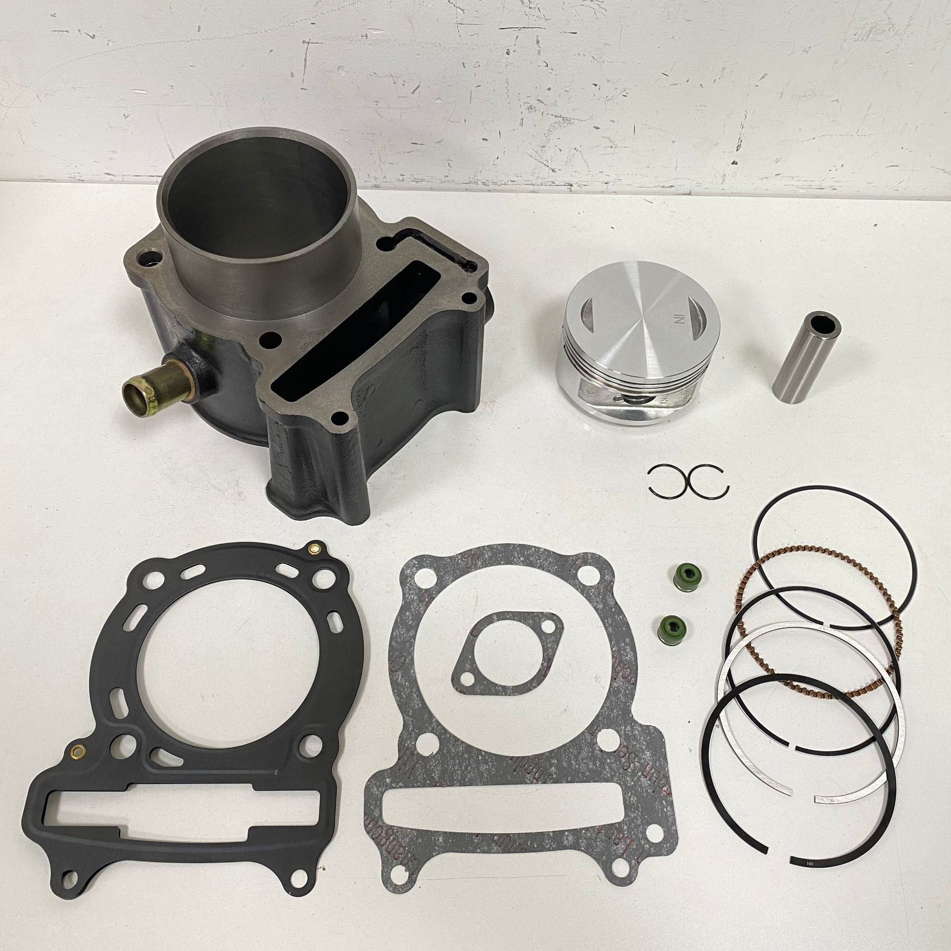Motorcycle engine cylinder suitable for Kawasaki Force 300 KVF300 11005-Y003 ATV