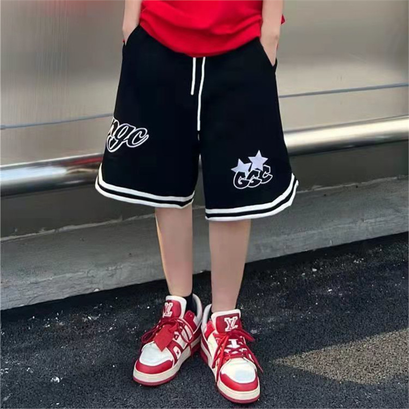 American Street Hip Hop Loose Alphabet Print Shorts Female Student Trendy Basketball Running Sports Pants for Men and Women American Street Hip Hop Loose Alphabet Print Shorts Female Student Trendy Basketball Running Sports Pants for Men and Women