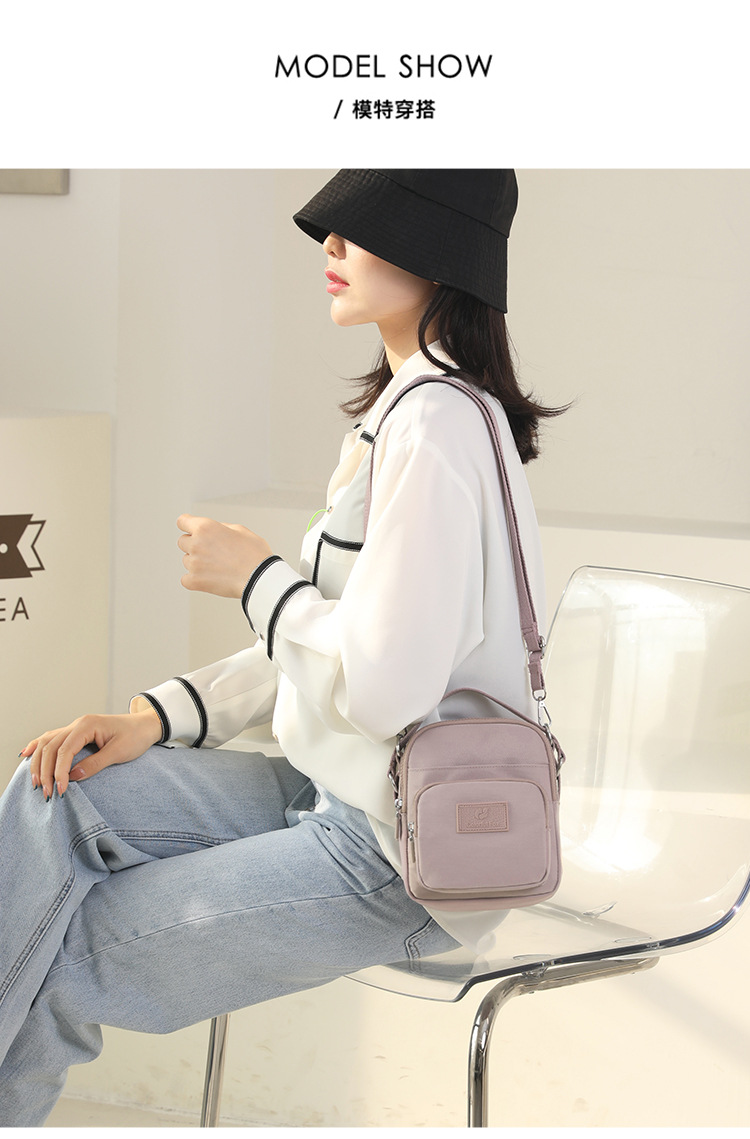 2025 New fashionable and trendy single-shoulder bag for women, outdoor casual, mobile phone key, coin purse, water-resistant nylon bag undefined