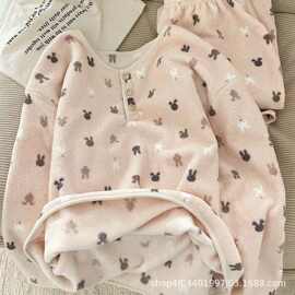 可爱秋冬爆款法兰绒睡衣女款秋冬季加厚保暖长袖长裤家居服套装