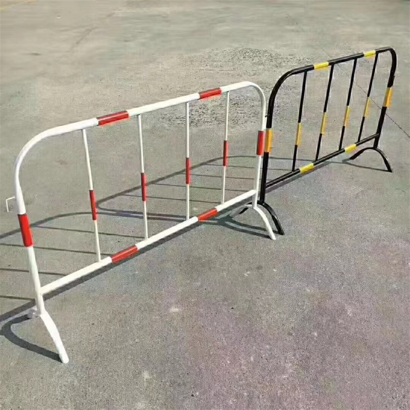 供应临时栅栏 铁马围栏 可移动围栏 会场广场临时隔离护栏