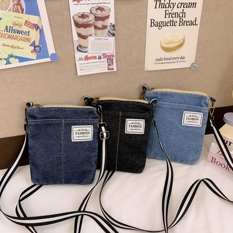 Bolsas de niños de denim de moda, etiquetas de moda, bolsas cuadradas, nuevas bolsas de hombro de comercio exterior para hombres y mujeres.