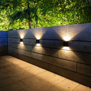 Solar wall washing lamp outdoor household super bright waterproof spotlight wall lamp courtyard garden layout terrace landscape decoration