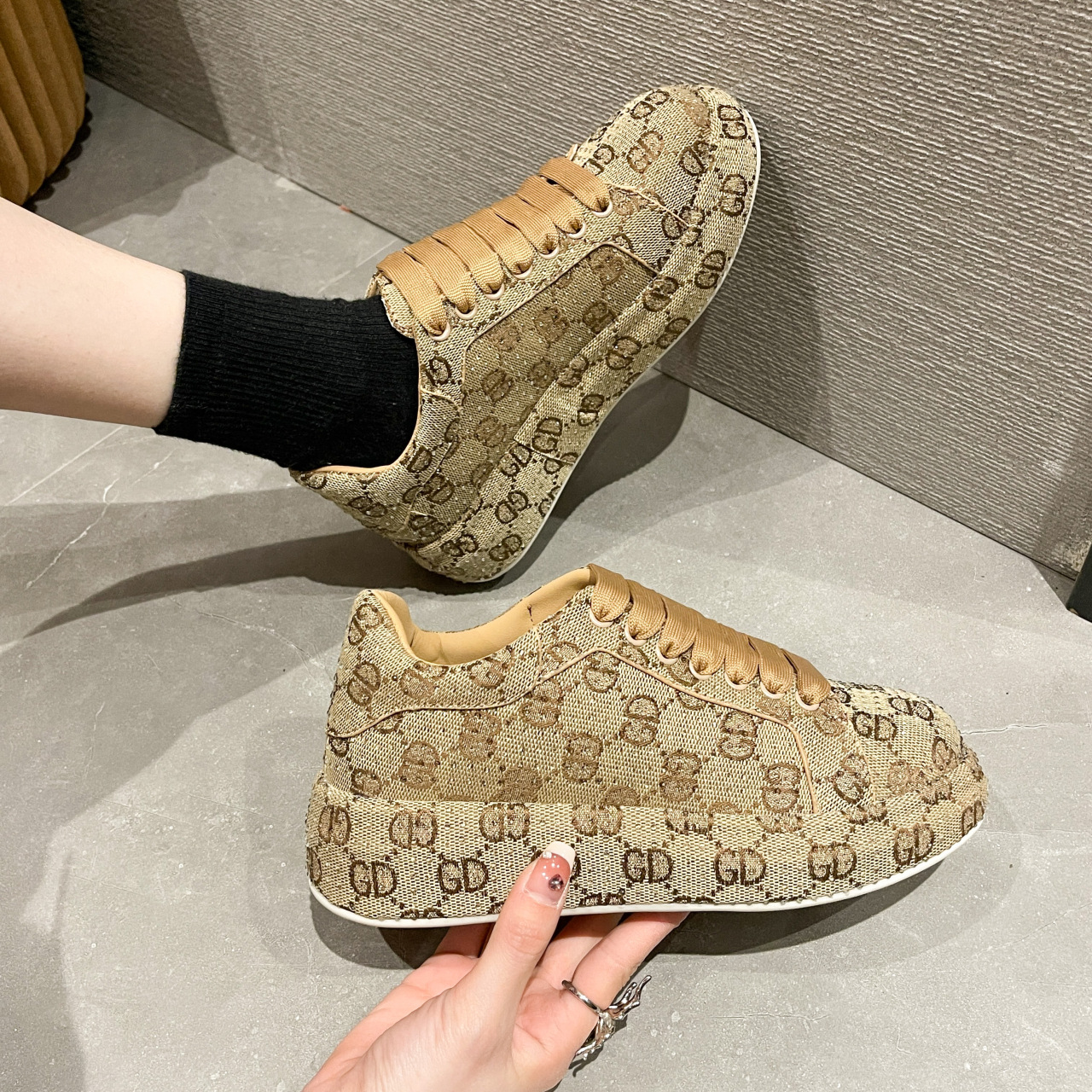 Strass Daddy Schoenen Dames S Nieuwe Netto Rode Super Hot Europese Station Ins Tide Merk Ademende Casual Sportschoenen_voghion.com