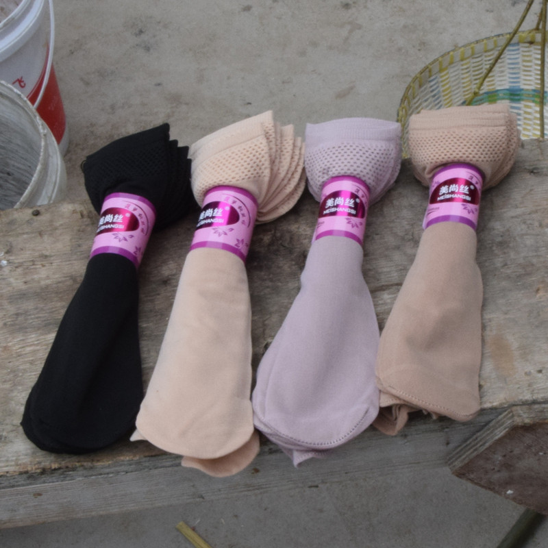 Pineapple Mouth Velvet Spring Women's Short Stockings Solid Color Thickened Stall Stockings Steel Socks Wholesale