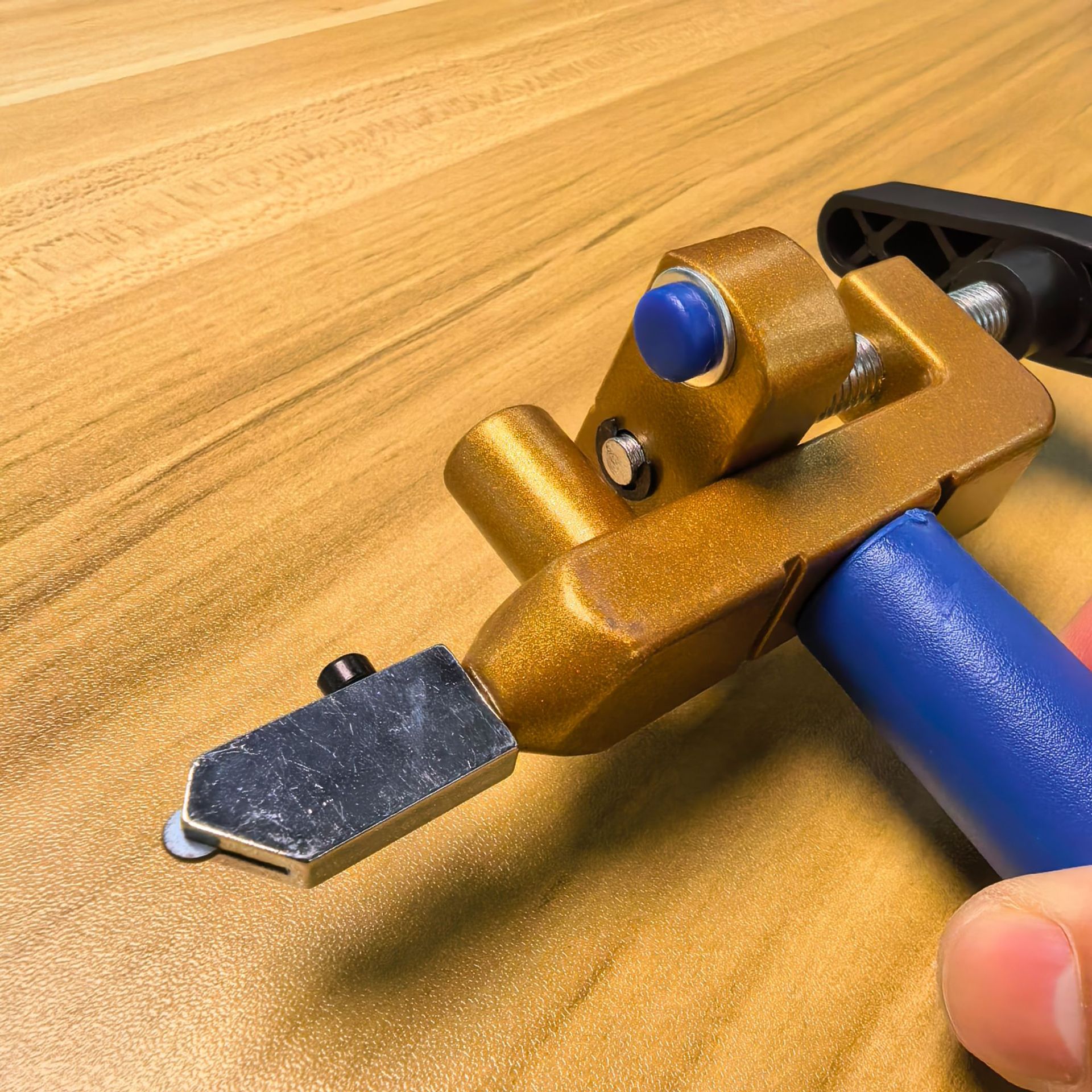 批发一体瓷砖刀地砖开界器玻璃刀源头工厂瓷砖推刀刀头滚轮式