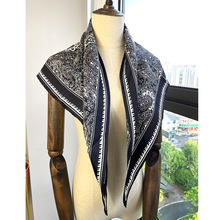 春款真丝斜纹绸三角巾桑蚕丝丝巾直播服装配饰腰果花包头围巾百搭