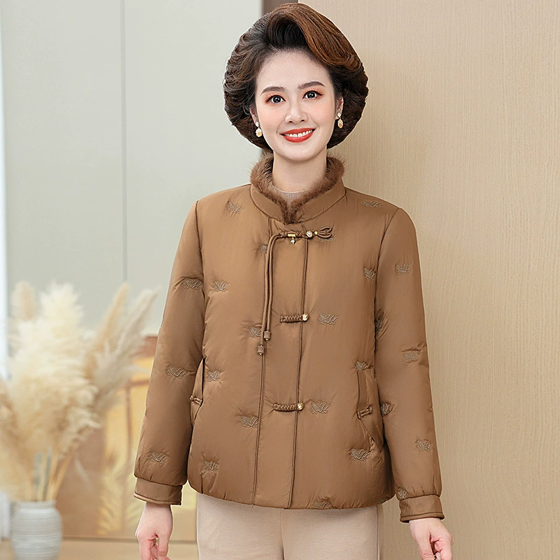 Средние и старые женские зимние новые белые утиные пуховики