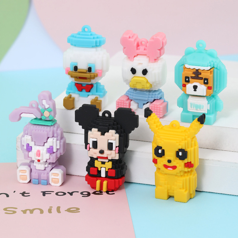 Блоки Пикачу распределены случайным образом.