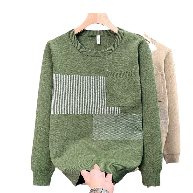 „Gestreifter Herren-Strickpullover mit Farbblockmuster – Trendiger Rundhalspullover, Schwarz/Grün/Khaki, lässiges Langarmshirt für kühlere Jahreszeiten“_voghion.com