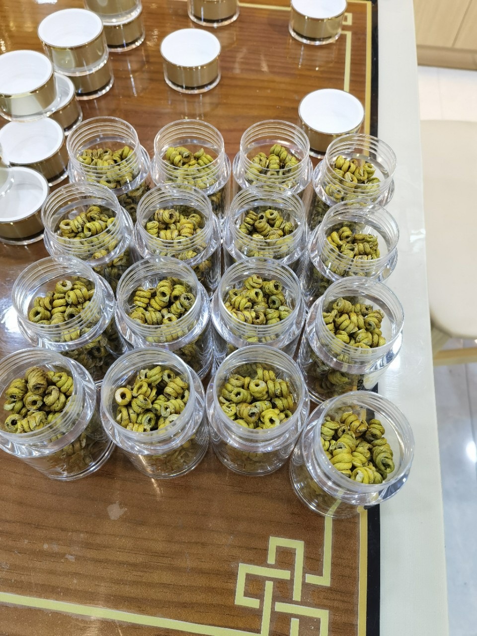 Tie Pi Shi Hu Dendrobium Feng Dou Tea Herb 200g Huoshan Origin Handmade for Tea Soup and Wine overview