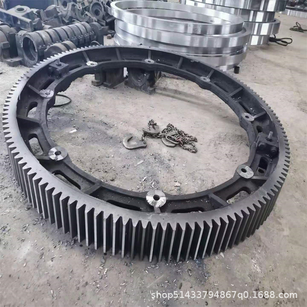 烘干机大齿轮多种型号规格，长期生产烘干机滚圈托轮挡轮配件