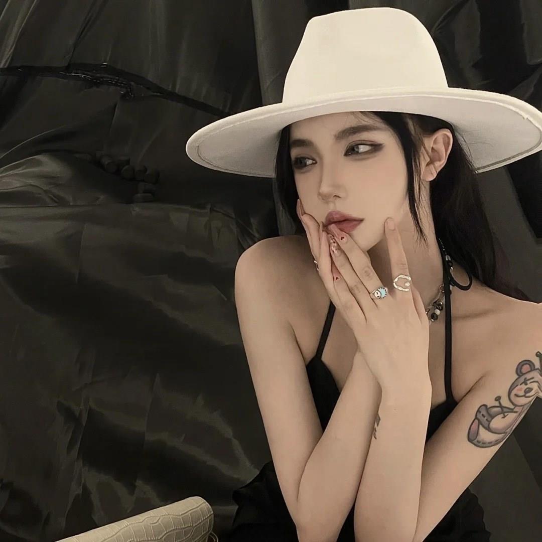 Weiß Internet Rot frauen Herbst/Winter Britischen Gentleman Filz Hut Modische 2024 Neue Winter_voghion.com