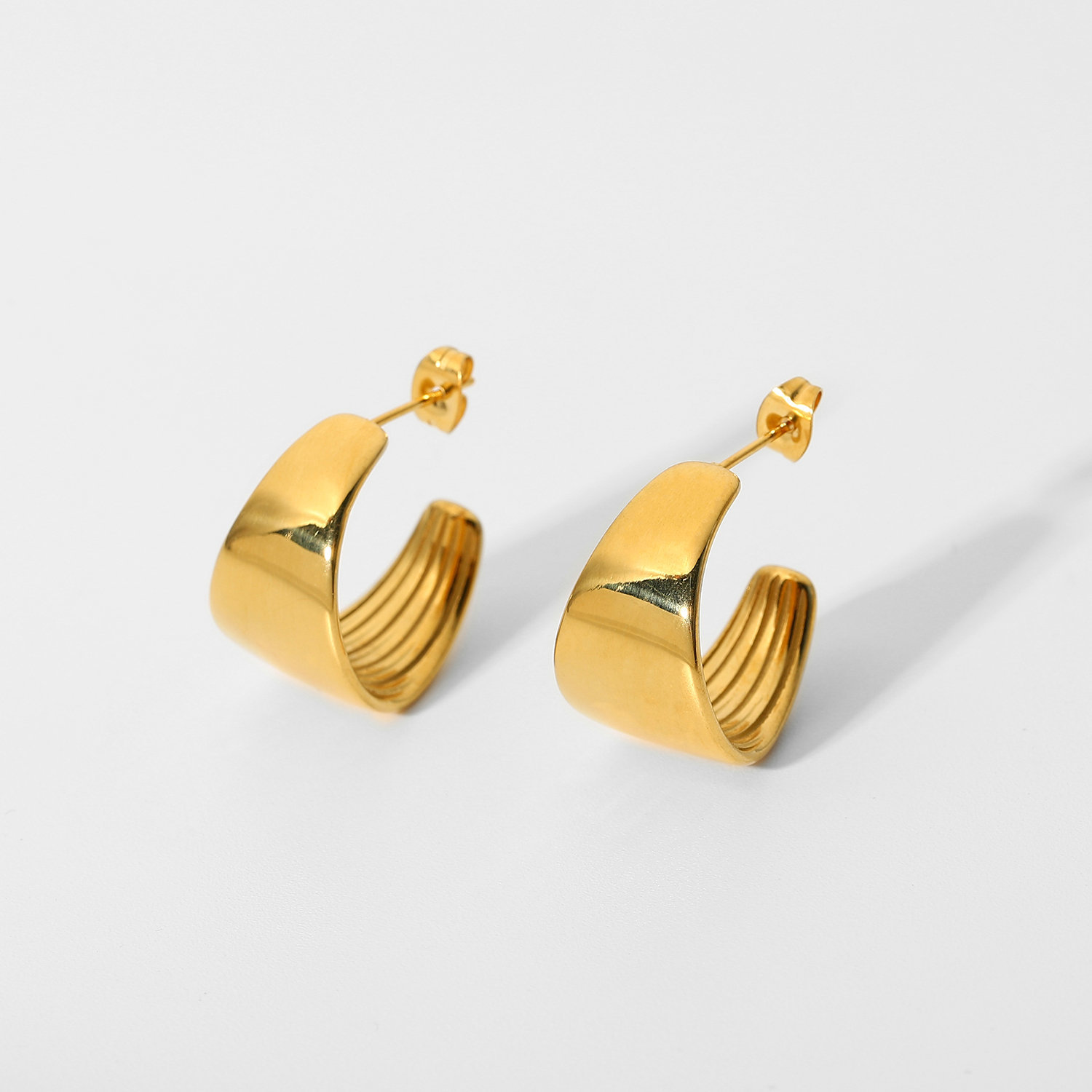 C Shape Plating Stainless Steel Gold Plated Earrings display picture 6