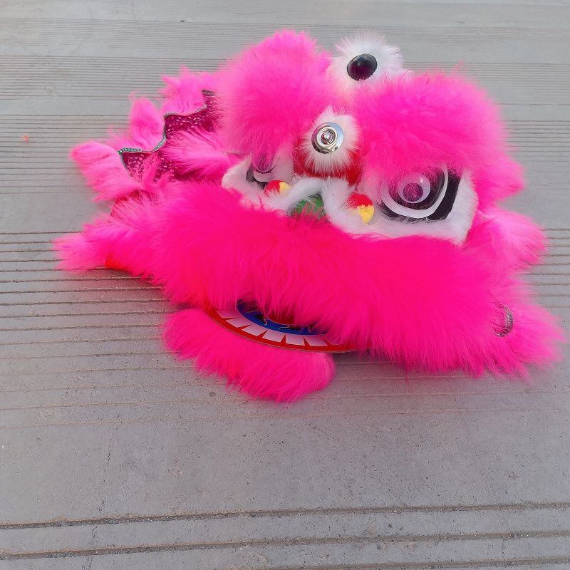 Children's trousers, props, lion