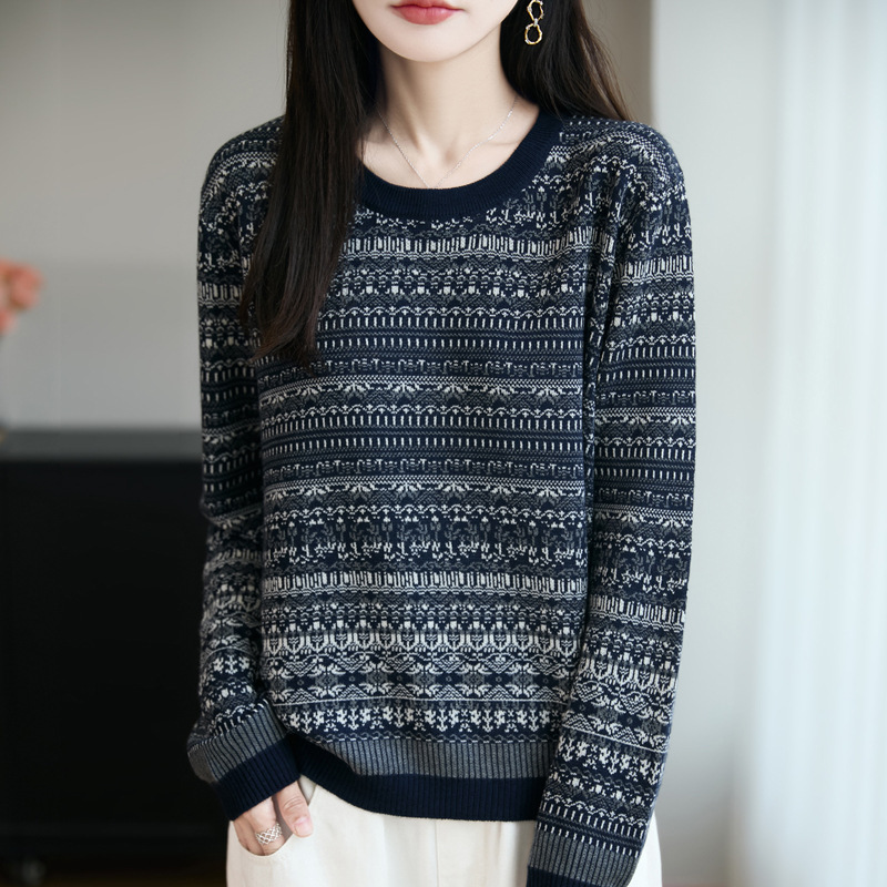 秋冬新款女羊毛衫圆领打底衫撞色青花瓷复古风长袖上衣毛衣针织衫|undefined