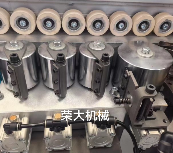 自动封边机压贴免打孔刮胶装置除胶线胶印板材木工配件