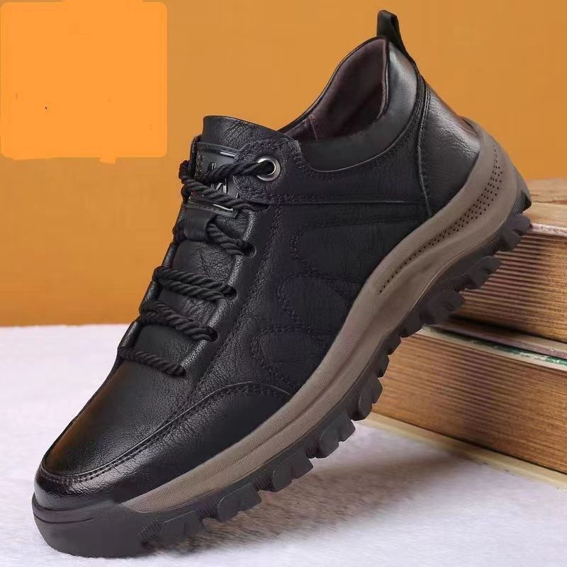 Zapatos de cuero de hombre grandes zapatos de trabajo al aire libre antideslizantes y desgaste zapatos de montaña de suela gruesa zapatos deportivos casuales de hombre transfronterizos