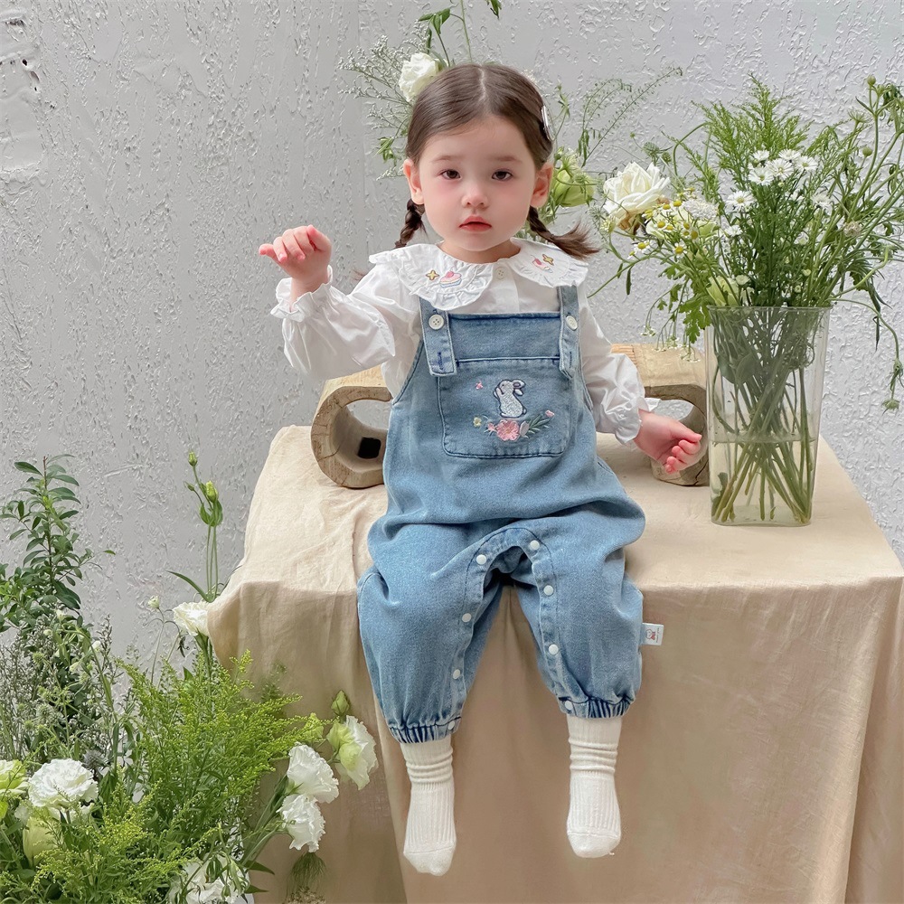 Traje de ropa de bebé 0-3 años, babero de mezclilla para niñas, top de manga larga, chaqueta de primavera y otoño de dos piezas