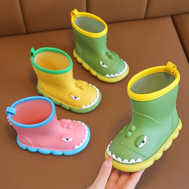 Children's Shark Rain Boots for Boys and Girls, Fashionable Outer Wear for School, Short-Tube Non-Slip Large Kidsren's Rubber Shoes, Water Shoes, Rain Boots for Kindergarten