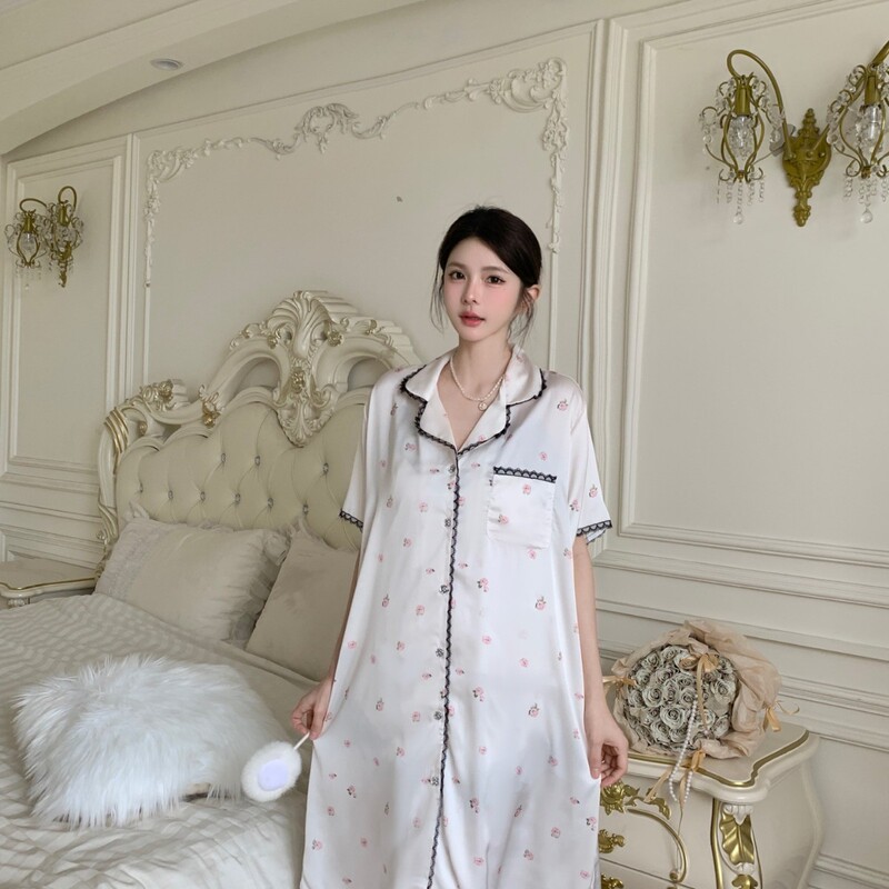 Summer New Style Ice Silk Sweet and Sexy Short-Sleeved Nightgown Pure Lust Style Shirt Dress Ice Silk Pajama Shirt Dress