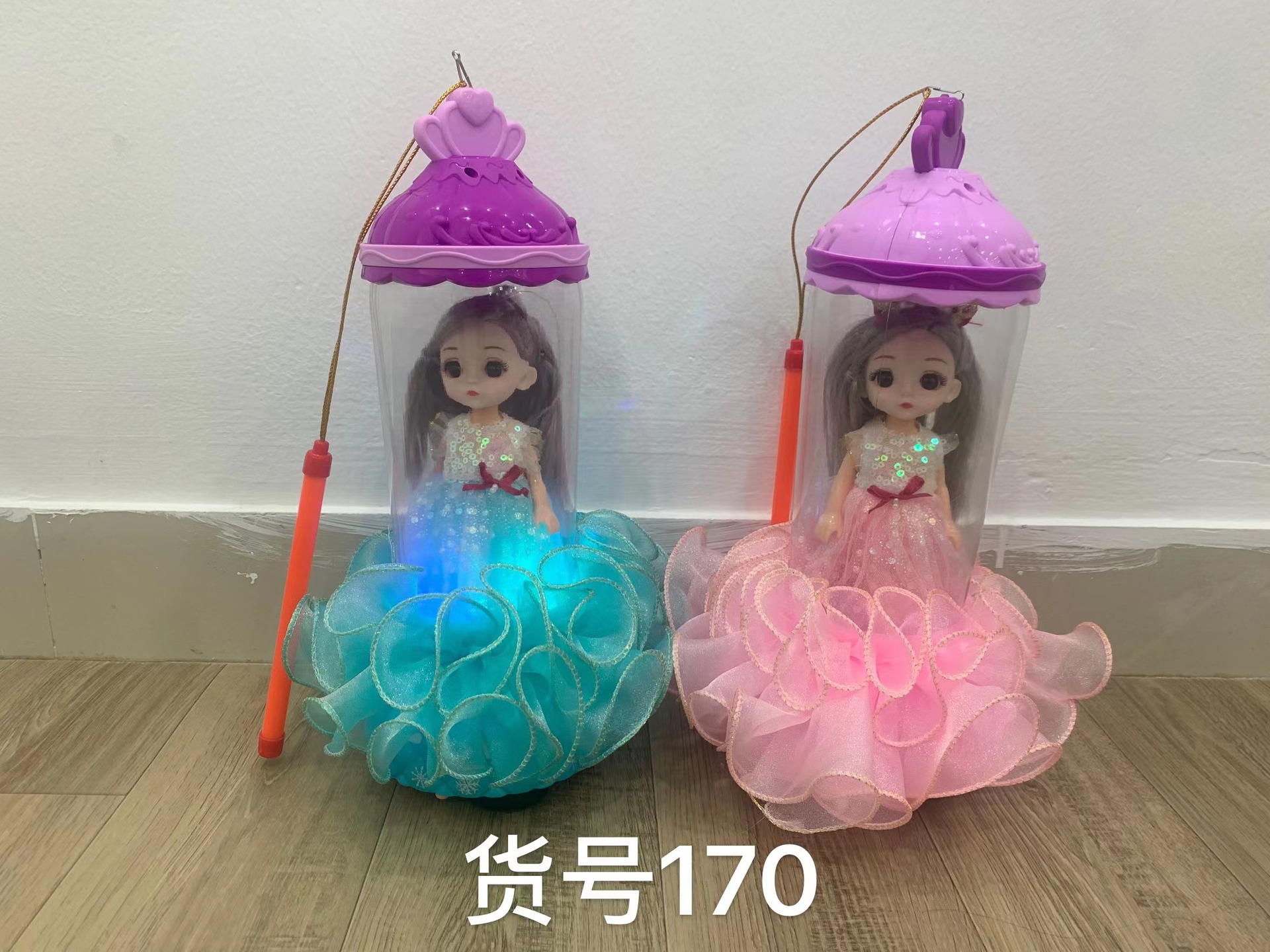 Festival de mediados de otoño linterna Festival linterna portátil juguete música luz eléctrica serie linterna de juguete de los niños al por mayor