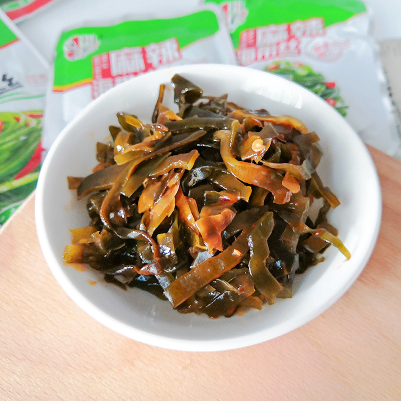 Open and eat seaweed strips spicy and hot seaweed slices side dish Sichuan Jun seaweed strips snack small package whole box wholesale 
