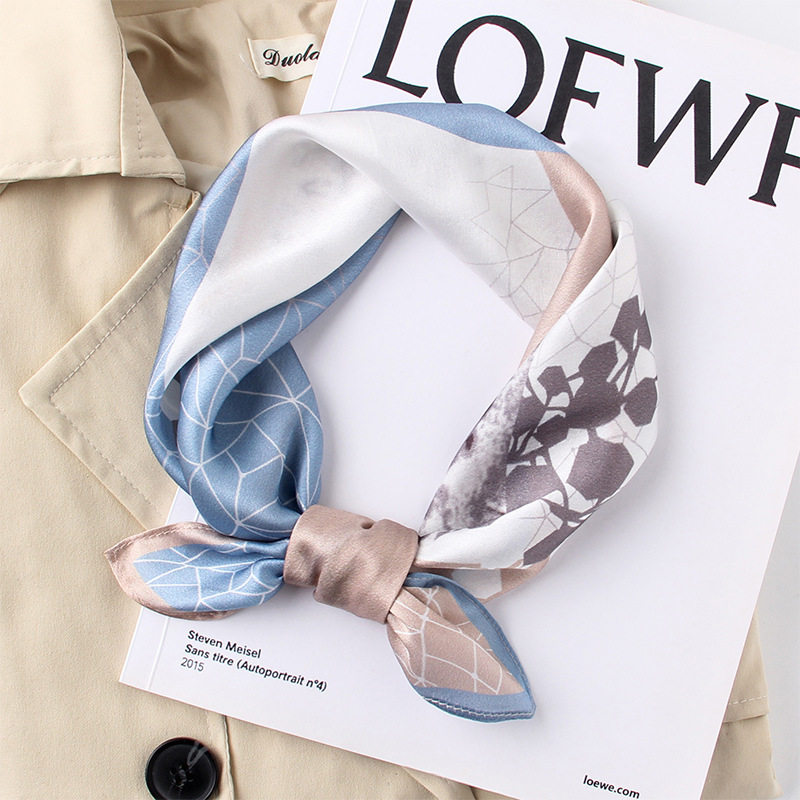 Scarf for Women 2025 Silk Small Square Scarf New Style to Match Shirts Mulberry Silk High-End Fashion Versatile Silk Scarf Wholesale