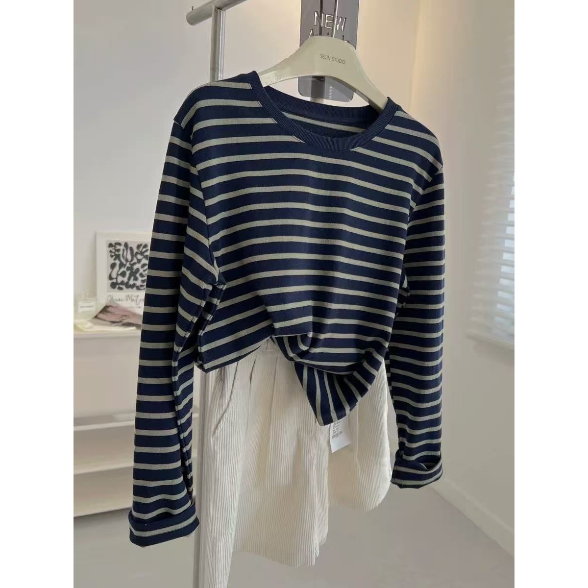 【胖妹妹】冬季美式复古撞色条纹长袖t恤女宽松显瘦休闲穿搭上衣