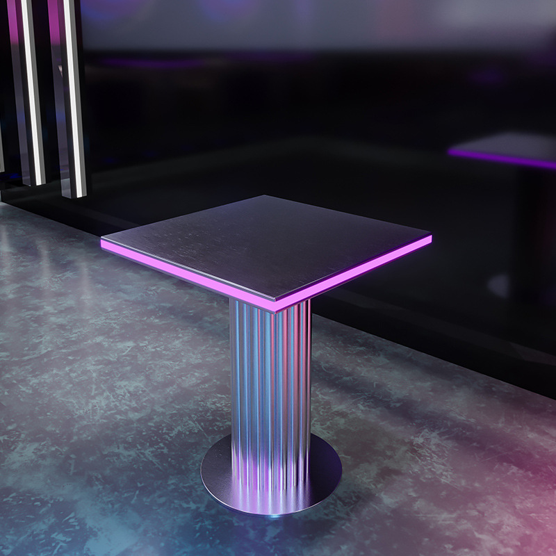 빛나는 사각 테이블
