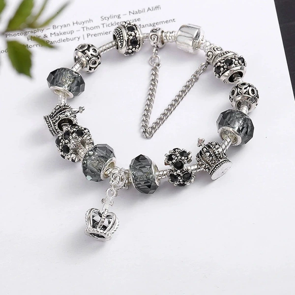 Gray crystal