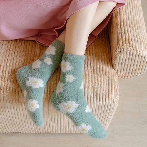甜美仿貂绒袜子女秋冬加绒加厚保暖可爱毛毛居家地板袜月子睡眠袜