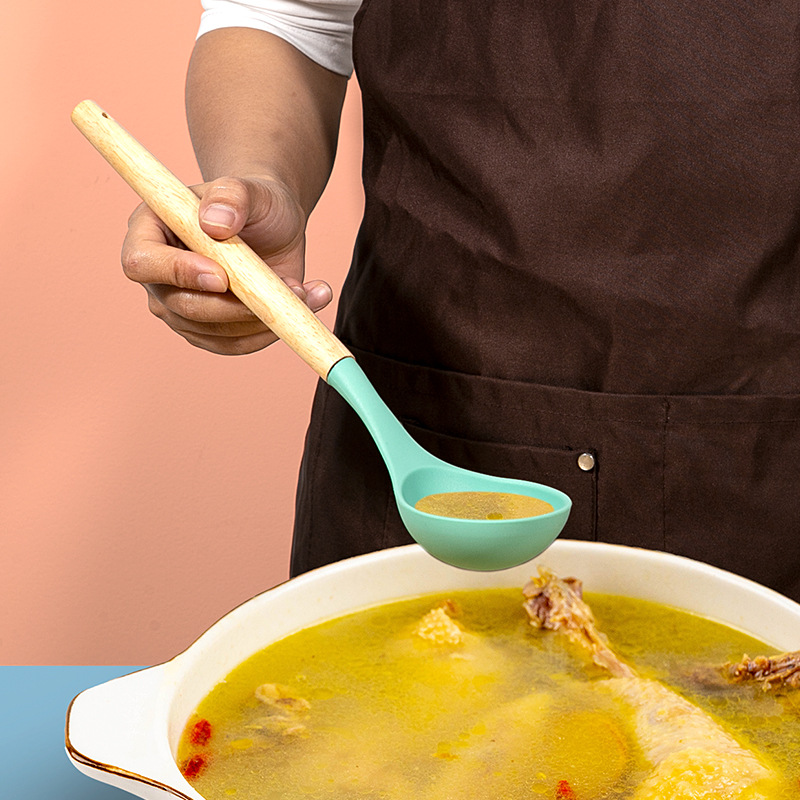 Mango de madera de cocina de silicona 19 piezas de cocina antideslizante antiadherente conjunto de cocina de aluminio