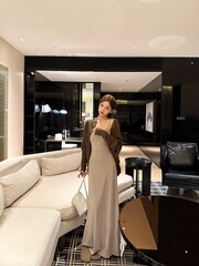 韩系收腰时尚吊带连衣裙女2025秋季新款收腰显瘦洋气叠穿中长裙子