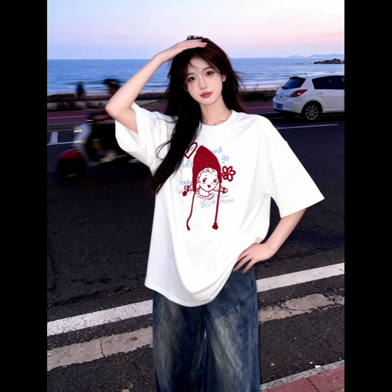 White Design-Inspired Casual Sports T-Shirt for Girls, Summer Cute Little Red Riding Hood Style, Loose Casual Short-Sleeve Top