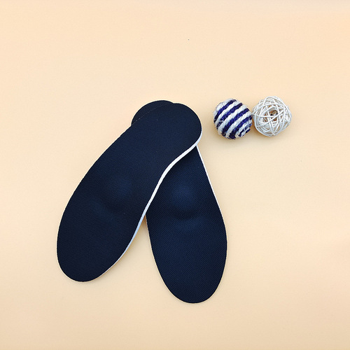 Footwear with arch support, motion reduction, cushioning, high elasticity, correction for flat feet, and heel lift.