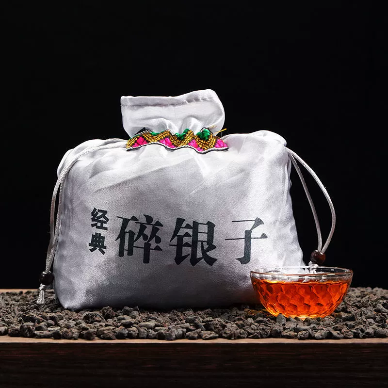 Юньнань Пуэр сломанный серебряный чай ископаемый клейкий рис ароматный чай Пуэр спелый чай новогодний тканевый пакетик 0 г-500 г оптовая продажа с фабрики