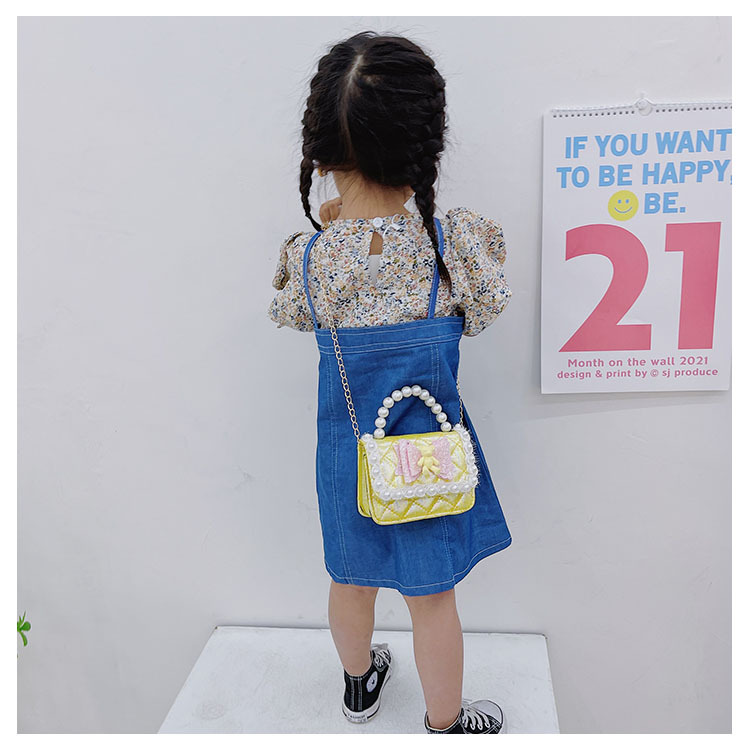 Children's Embroidery Thread Chain Cute One-shoulder Messenger Bag Wholesale Nihaojewelry display picture 55