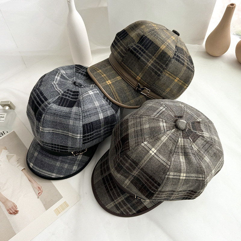 Inglés retrógrado sombrero octogonal mujeres otoño invierno grueso lana versátil sombrero pintor sombrero periódico de moda para mostrar la cara de la moda