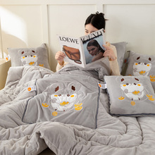 加厚贴布刺绣卡通可爱A类双面绒抱枕被两用冬天学生午睡小被子大