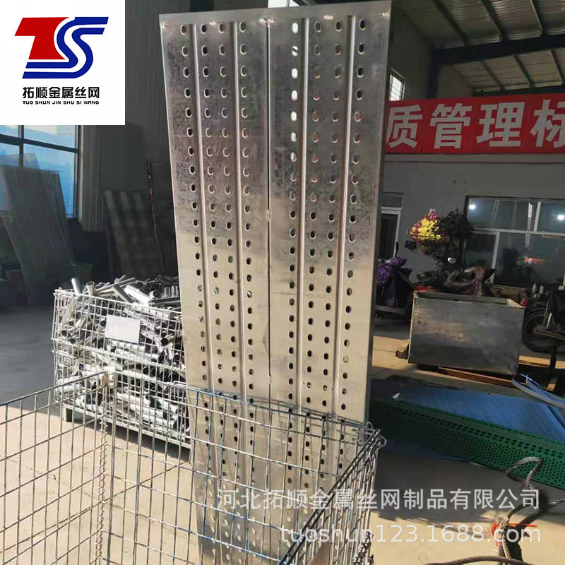 热镀锌钢跳板工地隧道施工走道板脚手架踏板盘扣式防滑挂钩钢跳板